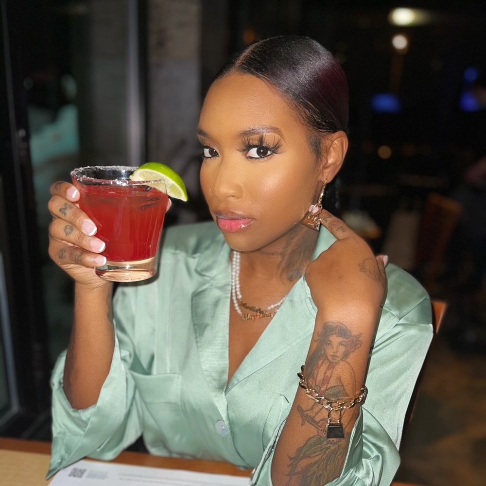 Meet your Posher, Markisha